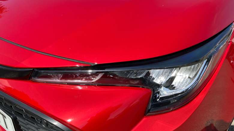 Toyota Corolla 1.8 VVT-i Hybrid Icon Tech 5dr CVT Hybrid Hatchback